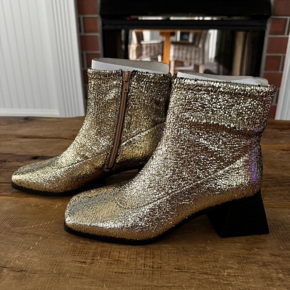 NEW Katy Perry The Lole Lolette Stretch Ankle Boot Gold Metallic~8.5 Block Heel - Picture 14 of 15